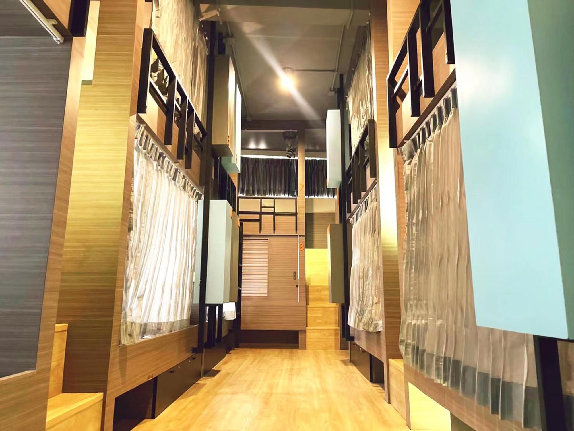Susu Khaosan Hostel กรุงเทพมหานคร ภายนอก รูปภาพ