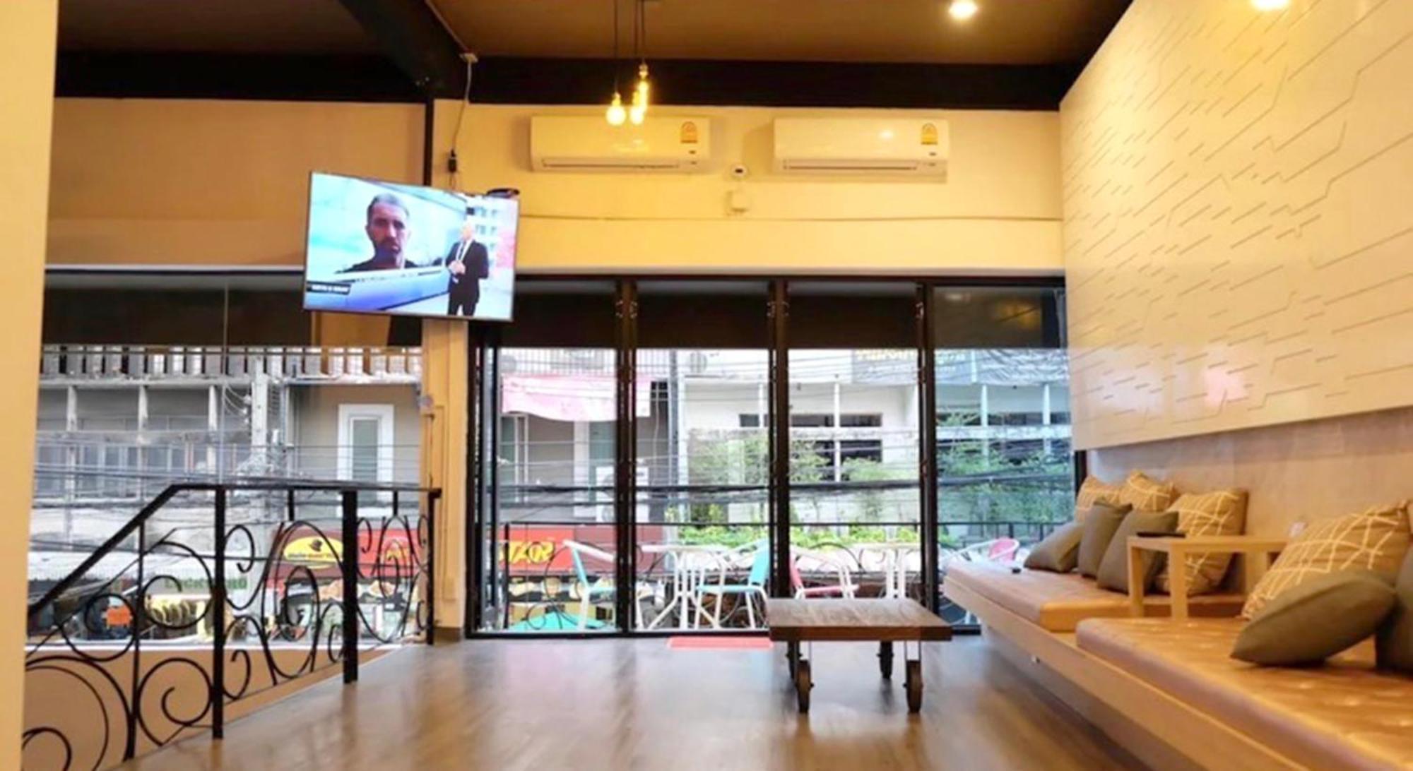 Susu Khaosan Hostel กรุงเทพมหานคร ภายนอก รูปภาพ
