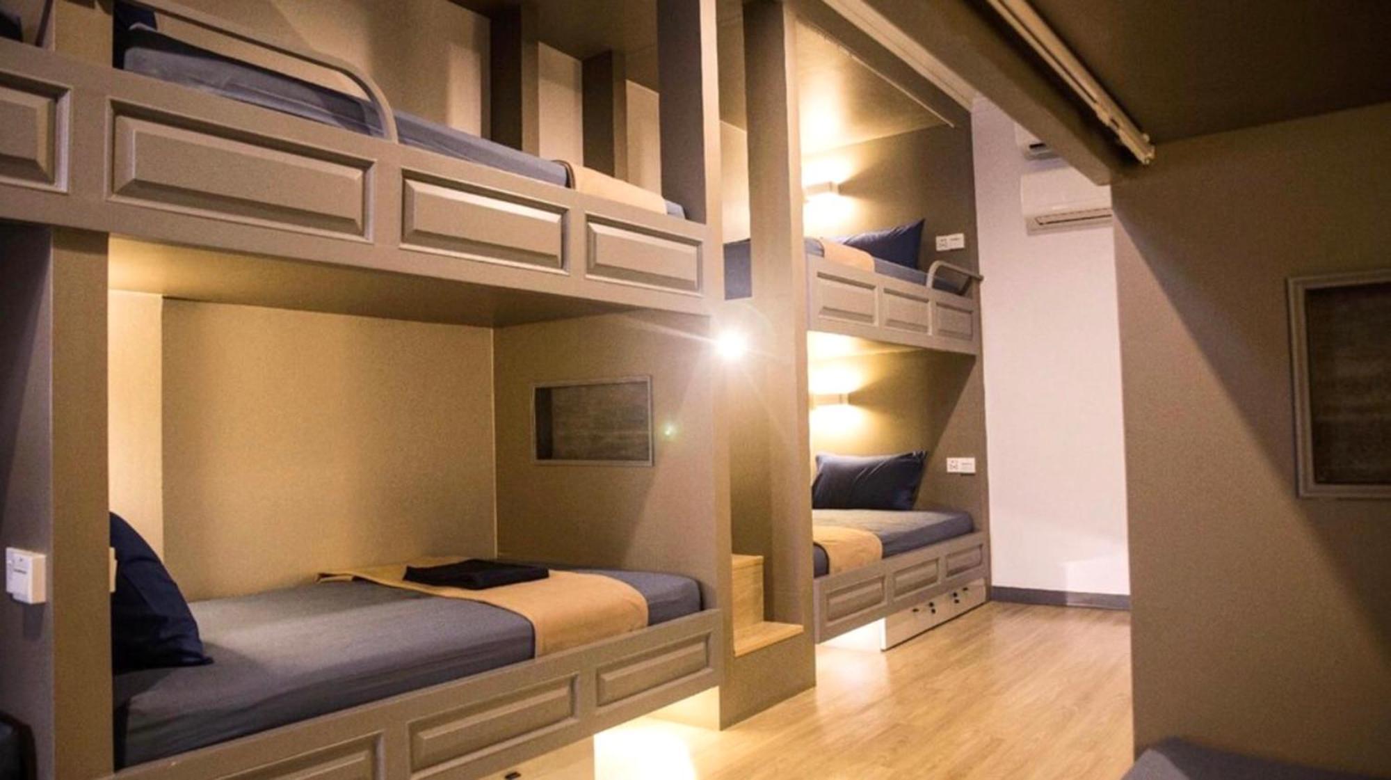 Susu Khaosan Hostel กรุงเทพมหานคร ภายนอก รูปภาพ